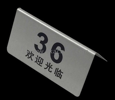 Custom V shape acrylic table number sign SH-701