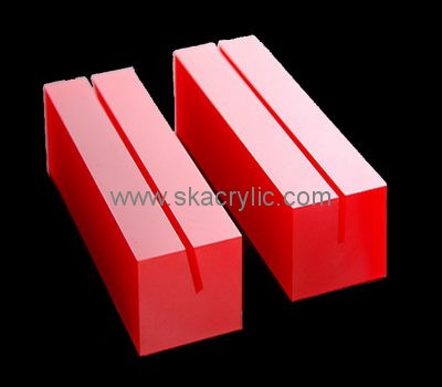 Customize red acrylic block sign holder SH-619